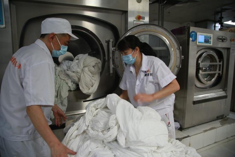 新冠病房服装床单洗涤消毒全过程